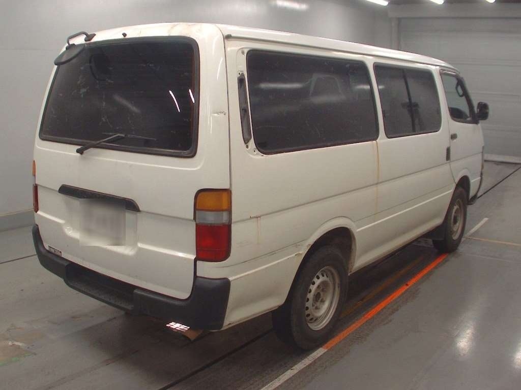 TOYOTA REGIUS ACE