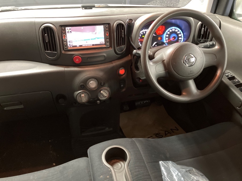 NISSAN CUBE