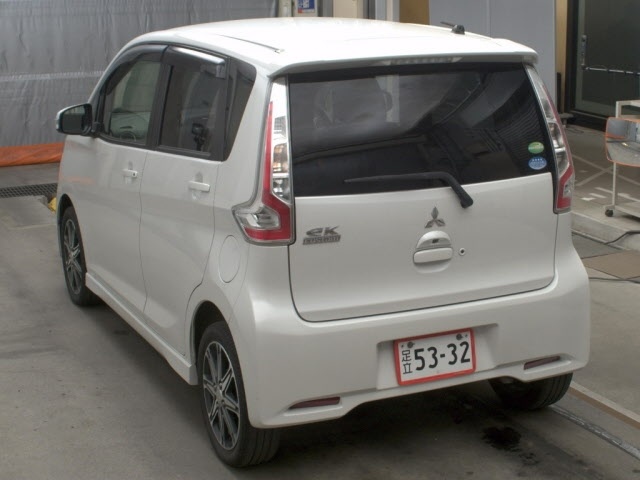 MITSUBISHI EK CUSTOM