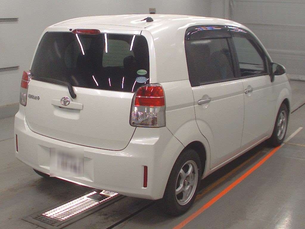TOYOTA SPADE