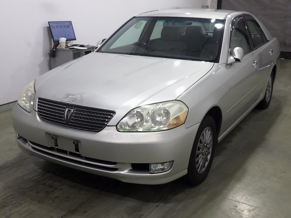 TOYOTA MARK II