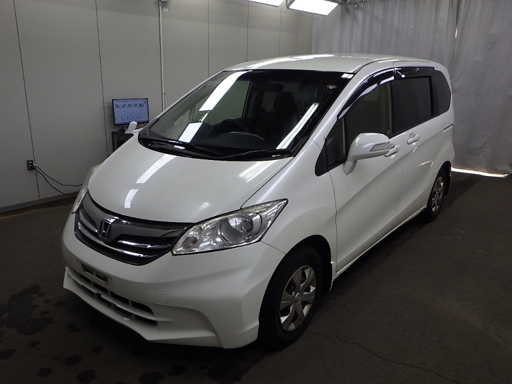 HONDA FREED