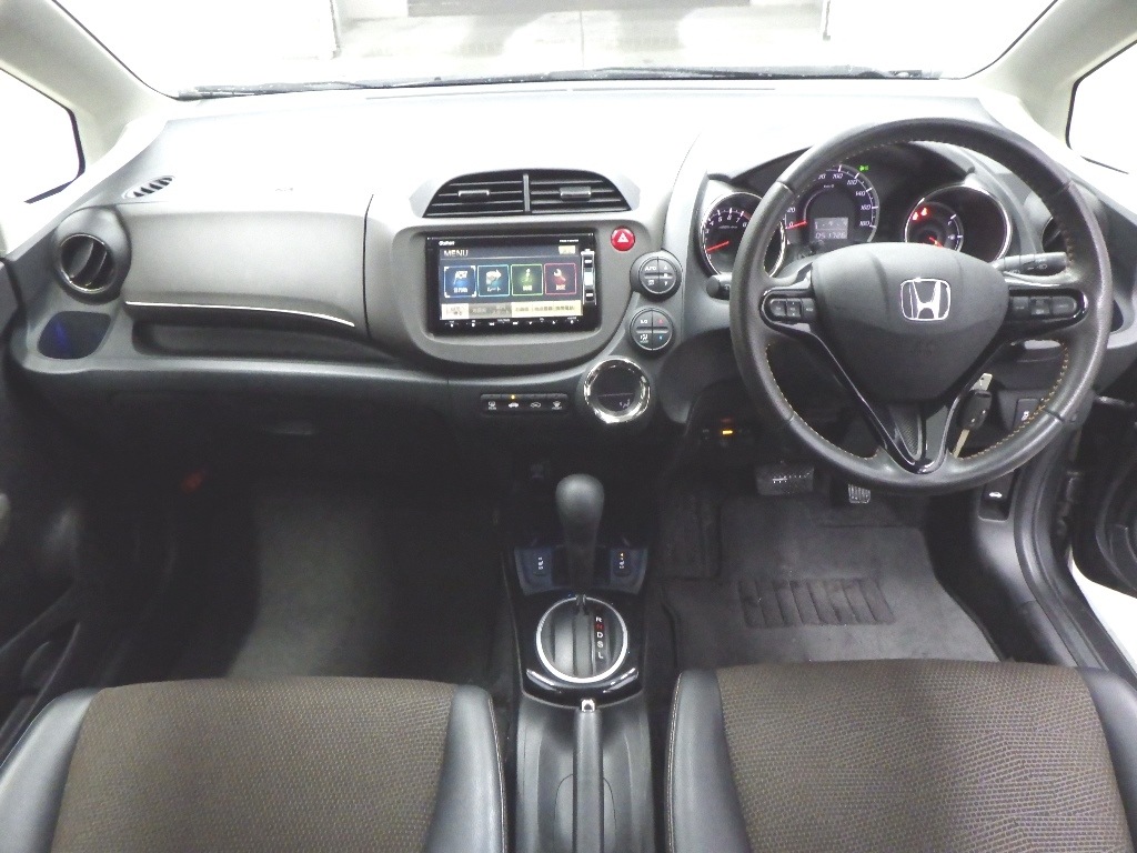 HONDA FIT SHUTTLE