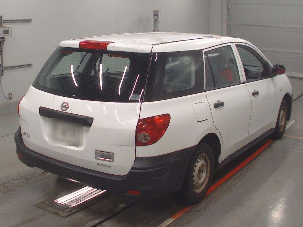 NISSAN AD