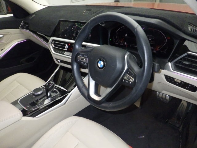 BMW 3-SERIES