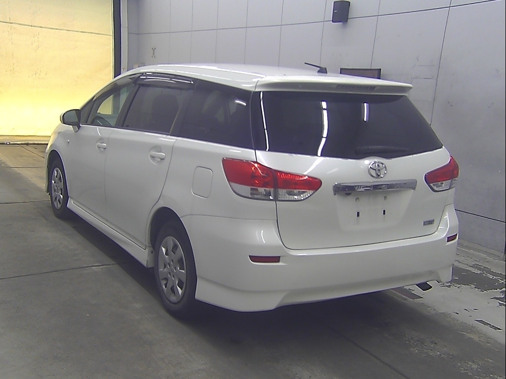 TOYOTA WISH