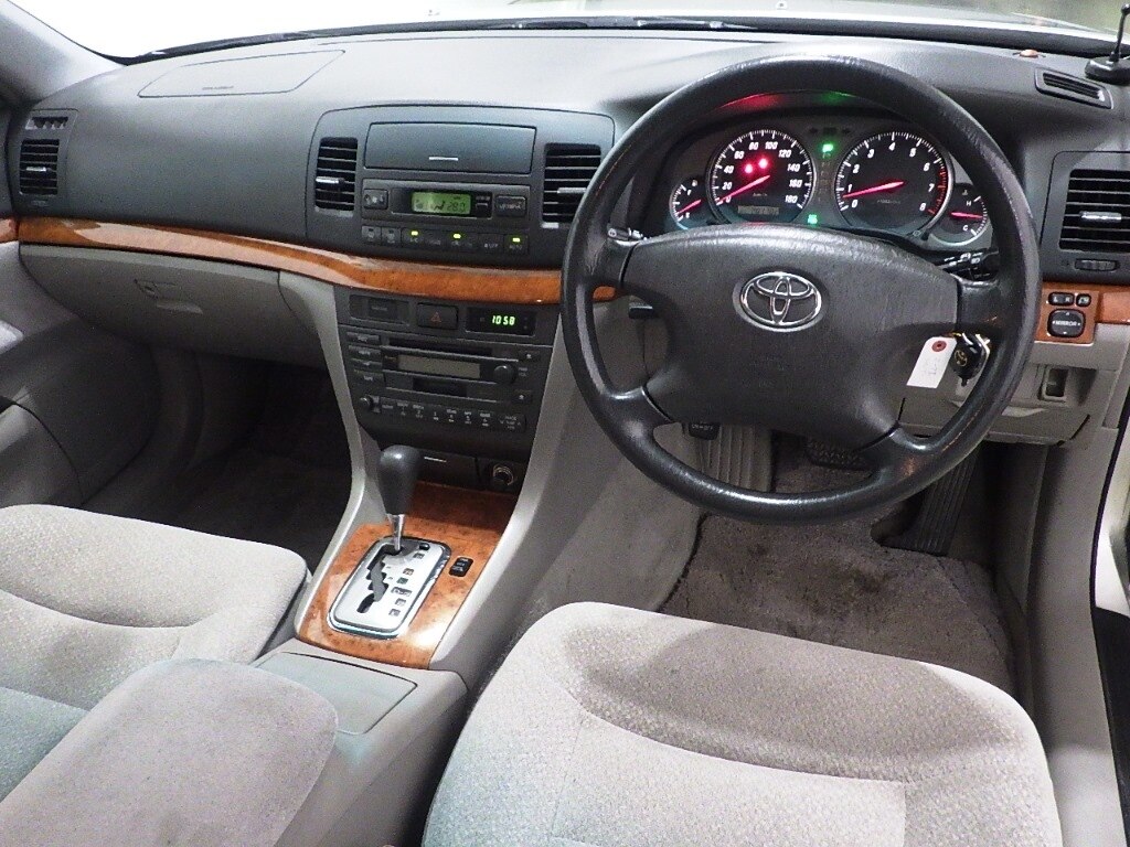 TOYOTA MARK II
