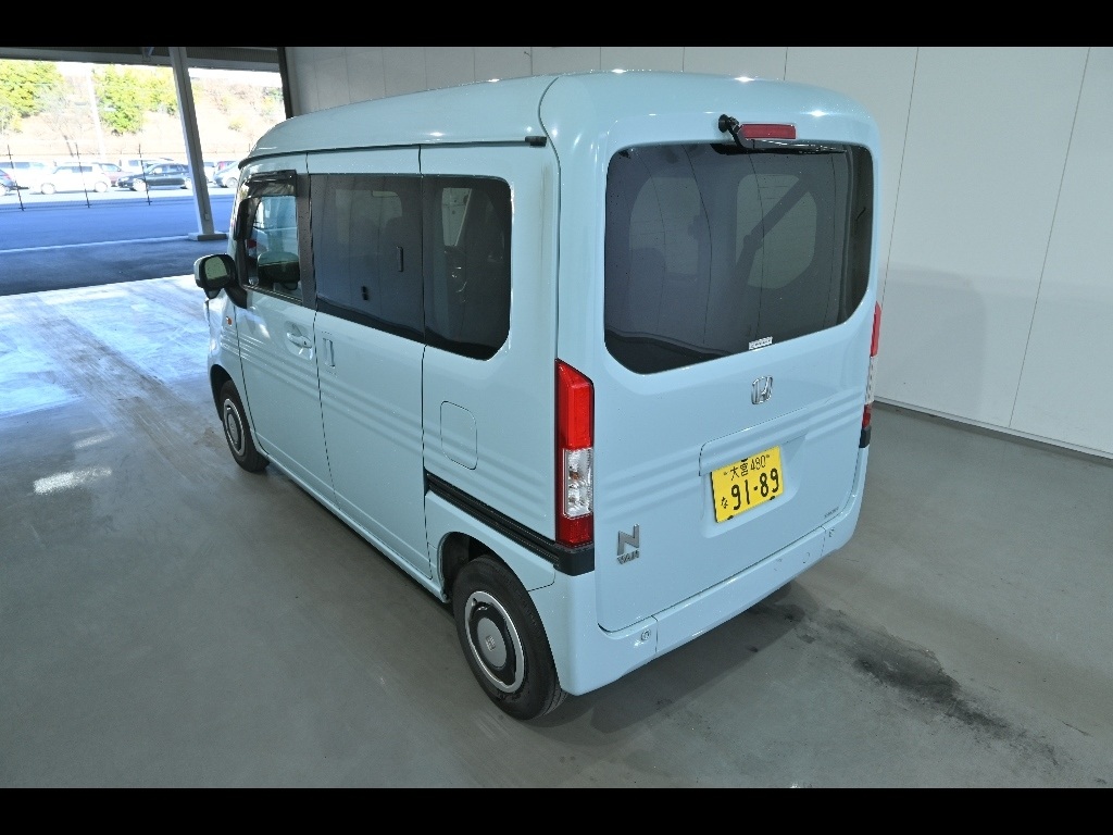 HONDA N-VAN