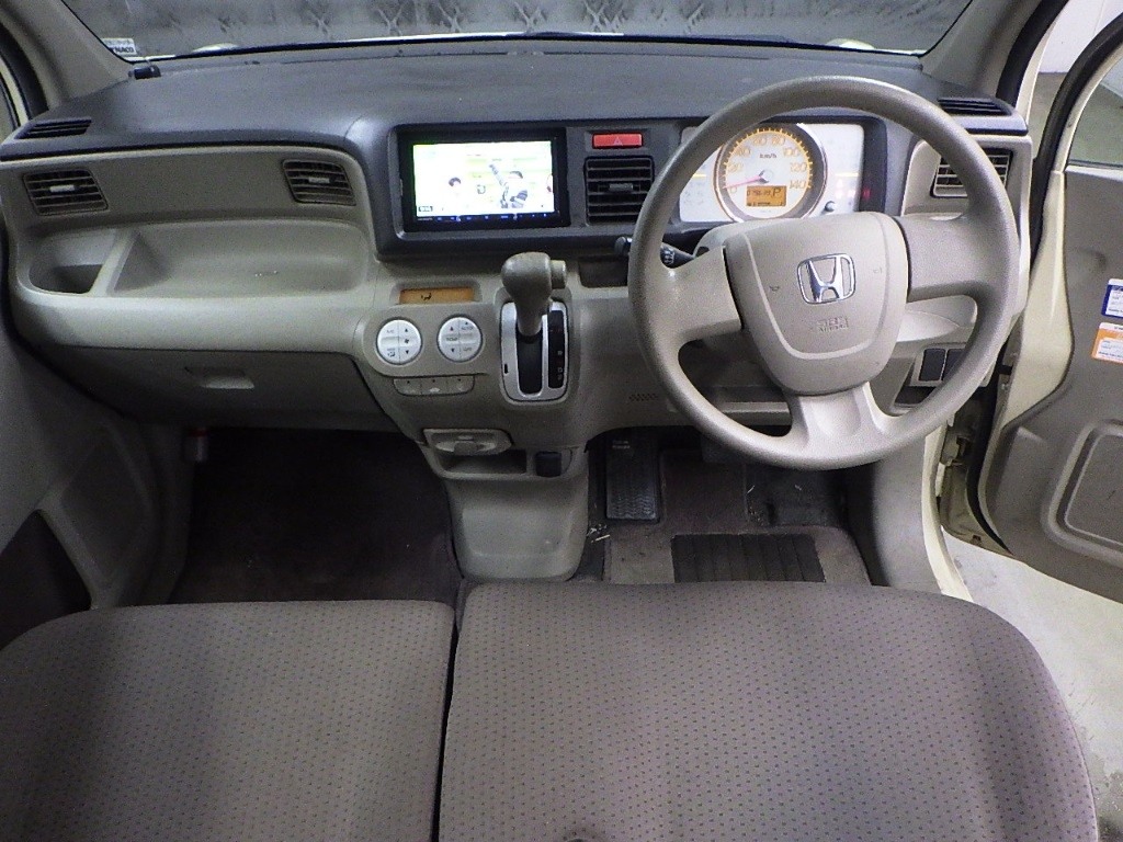 HONDA LIFE