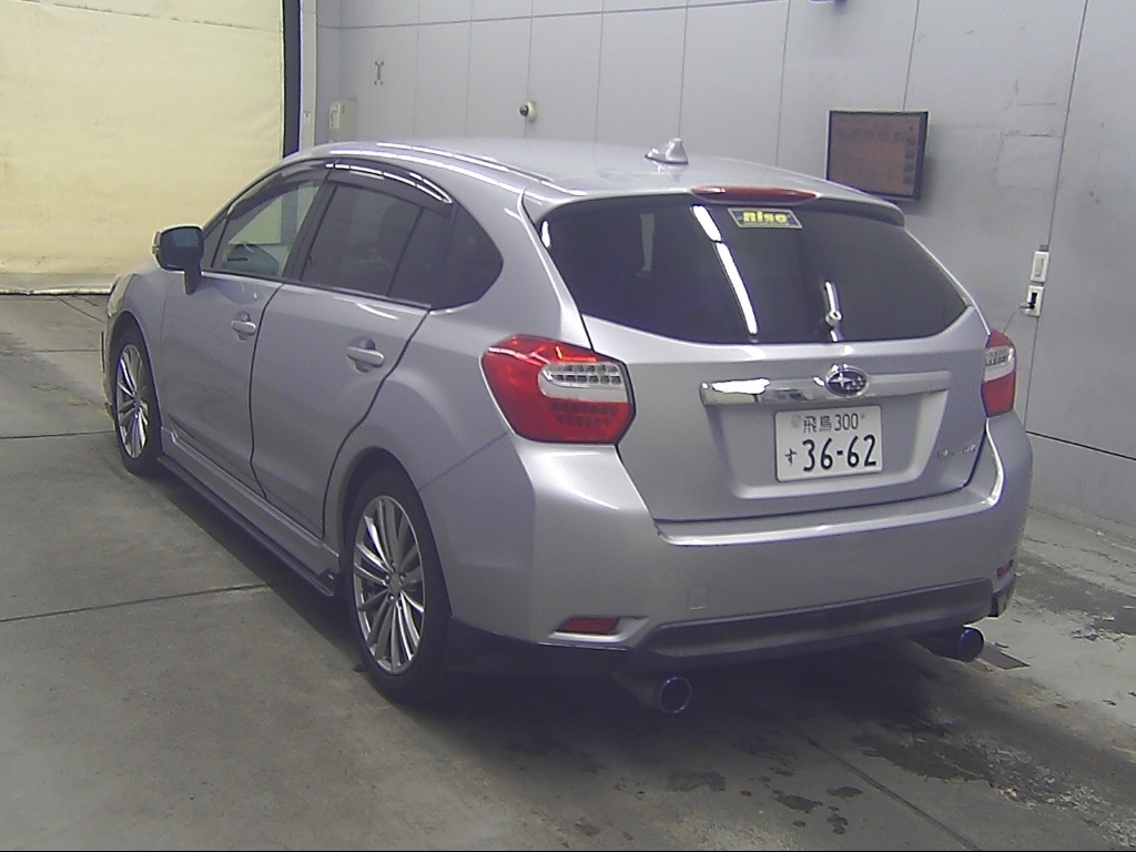 SUBARU IMPREZA