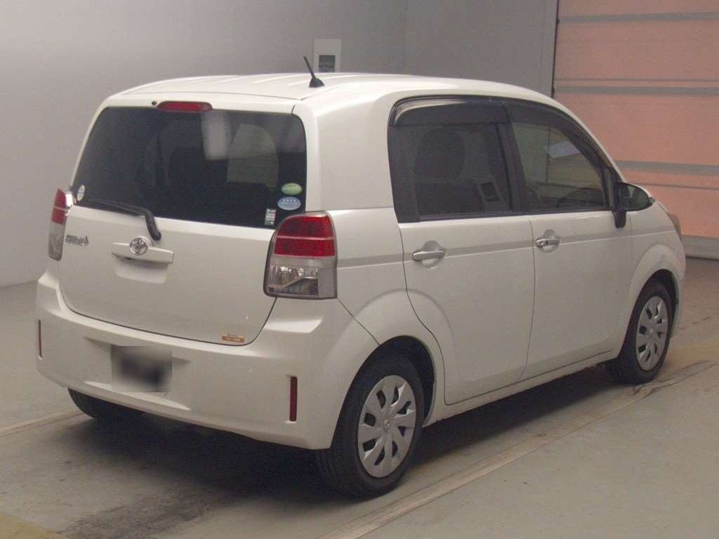 TOYOTA SPADE