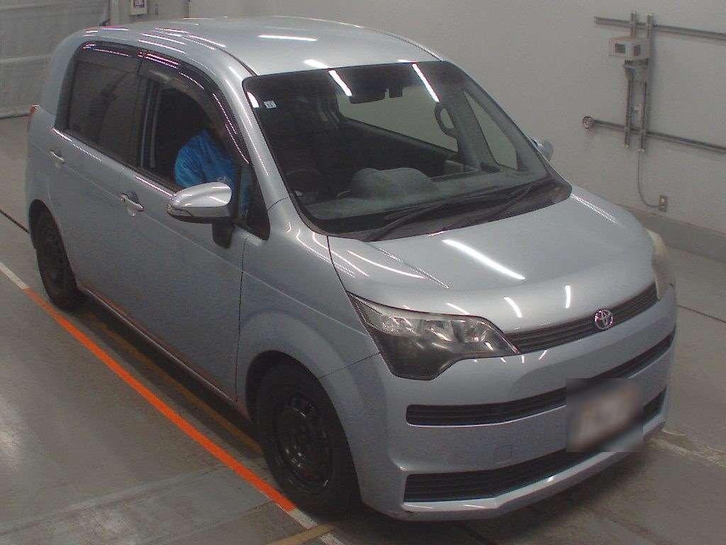 TOYOTA SPADE