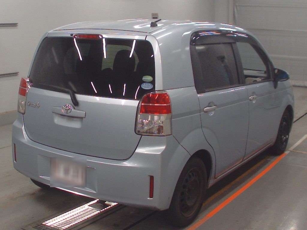 TOYOTA SPADE