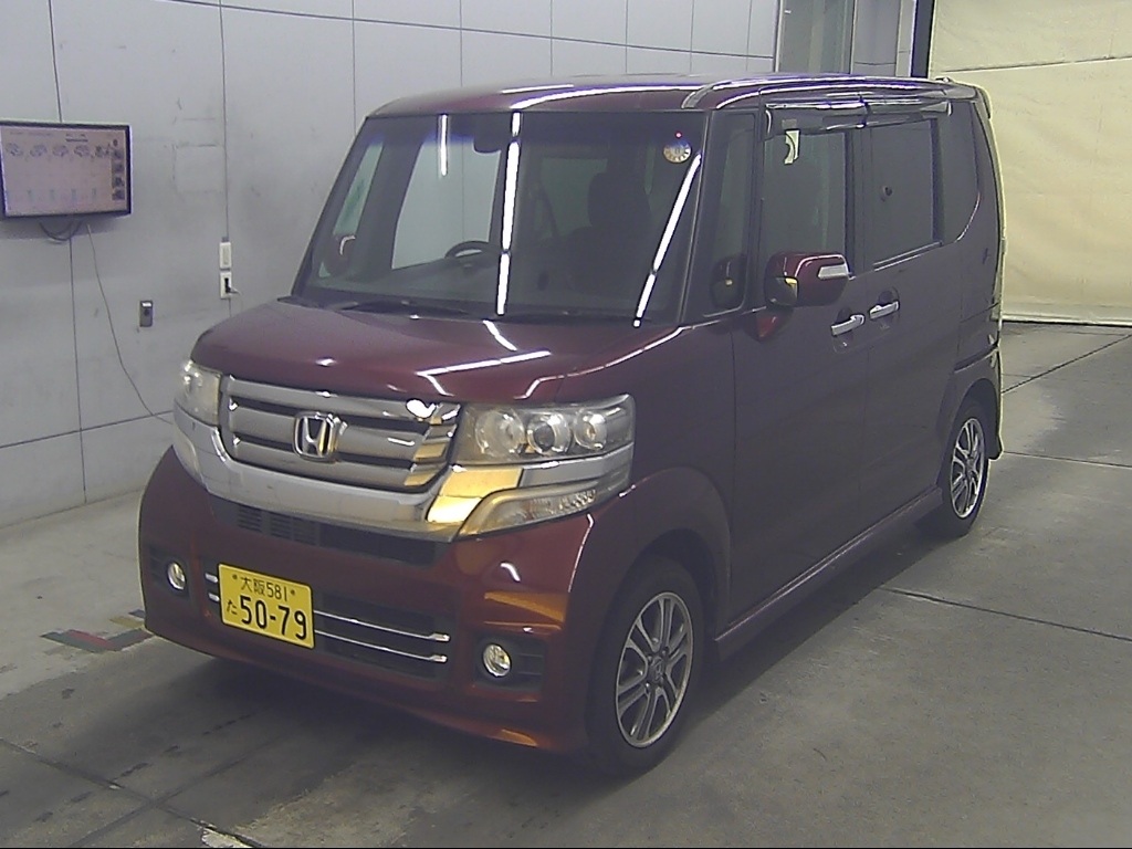 HONDA N-BOX