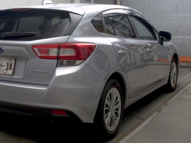 SUBARU IMPREZA