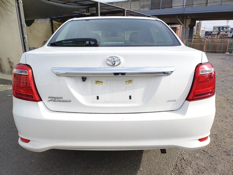 TOYOTA COROLLA AXIO