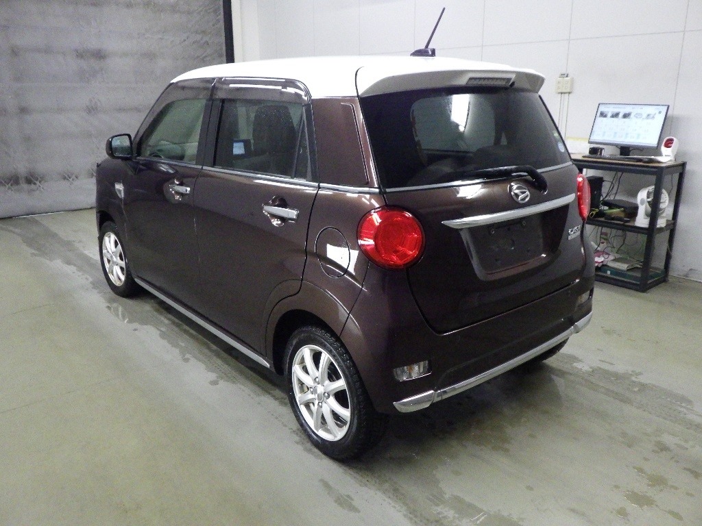 DAIHATSU CAST