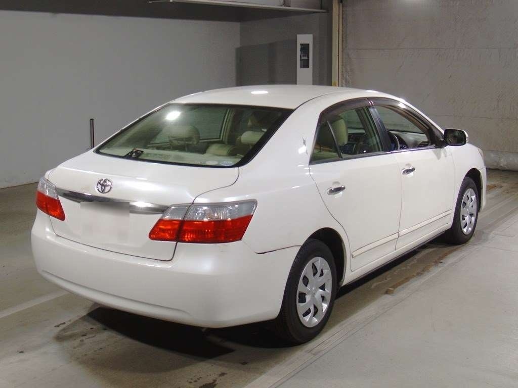 TOYOTA PREMIO