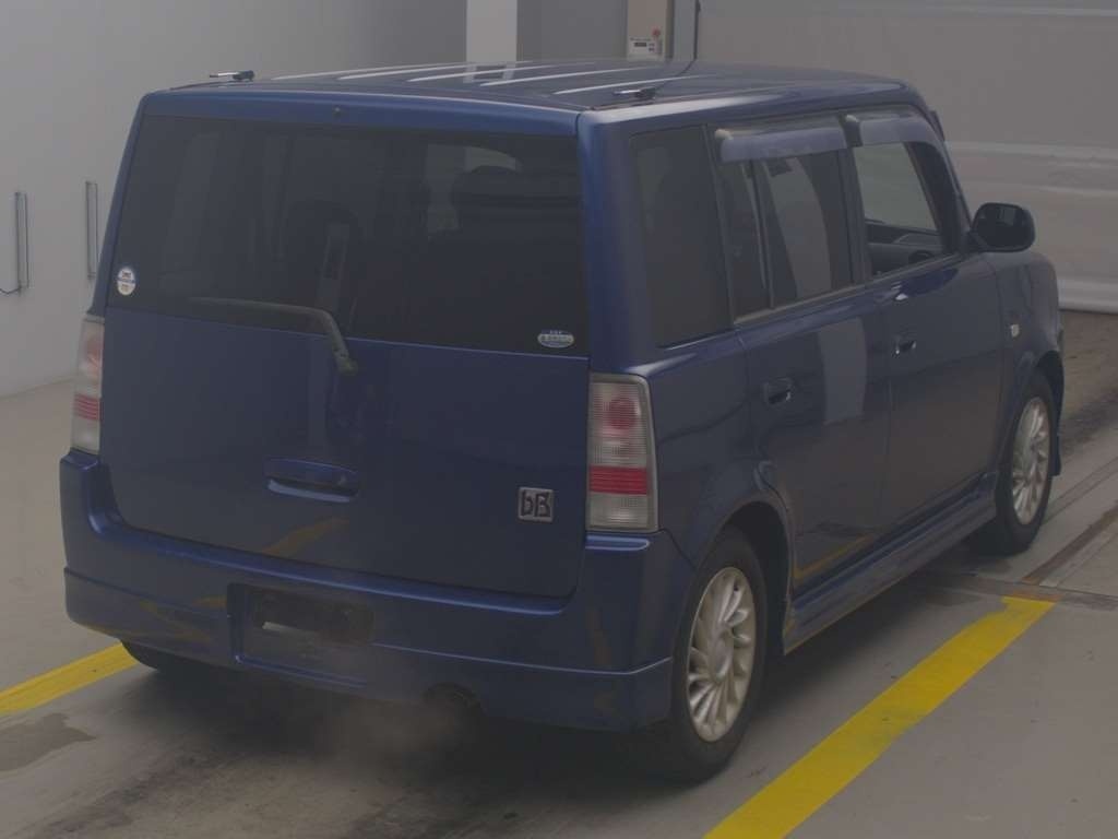 TOYOTA BB