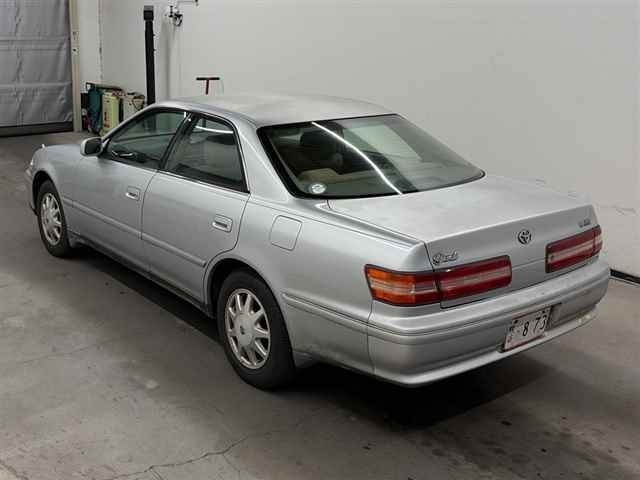 TOYOTA MARK II