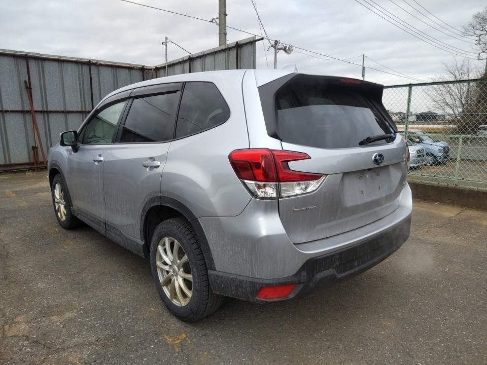 SUBARU FORESTER