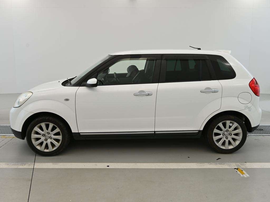 MAZDA VERISA