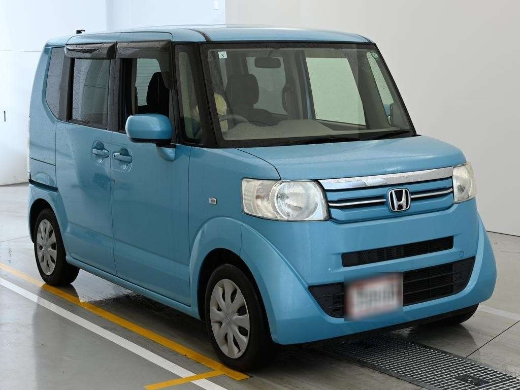 HONDA N-BOX