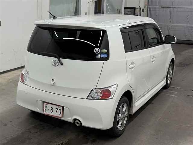 TOYOTA BB