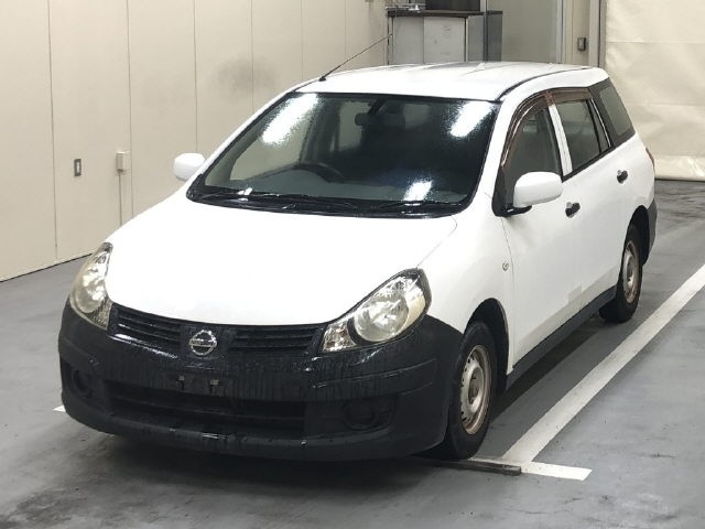 NISSAN AD