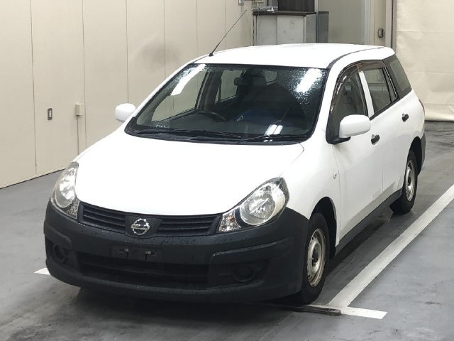 NISSAN AD