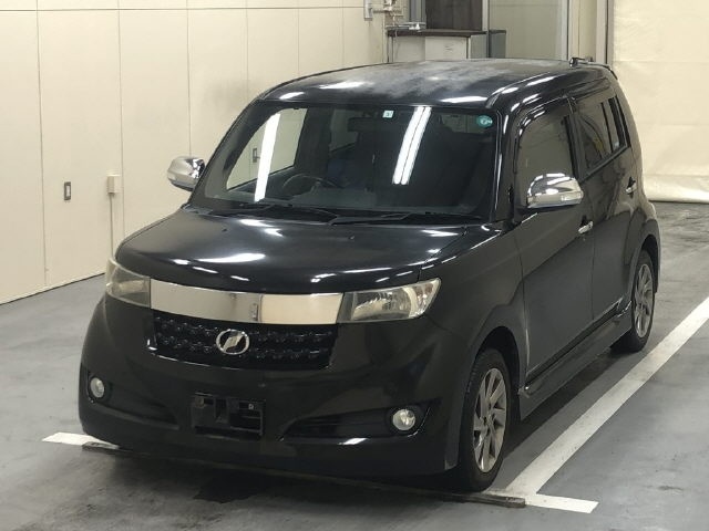 TOYOTA BB