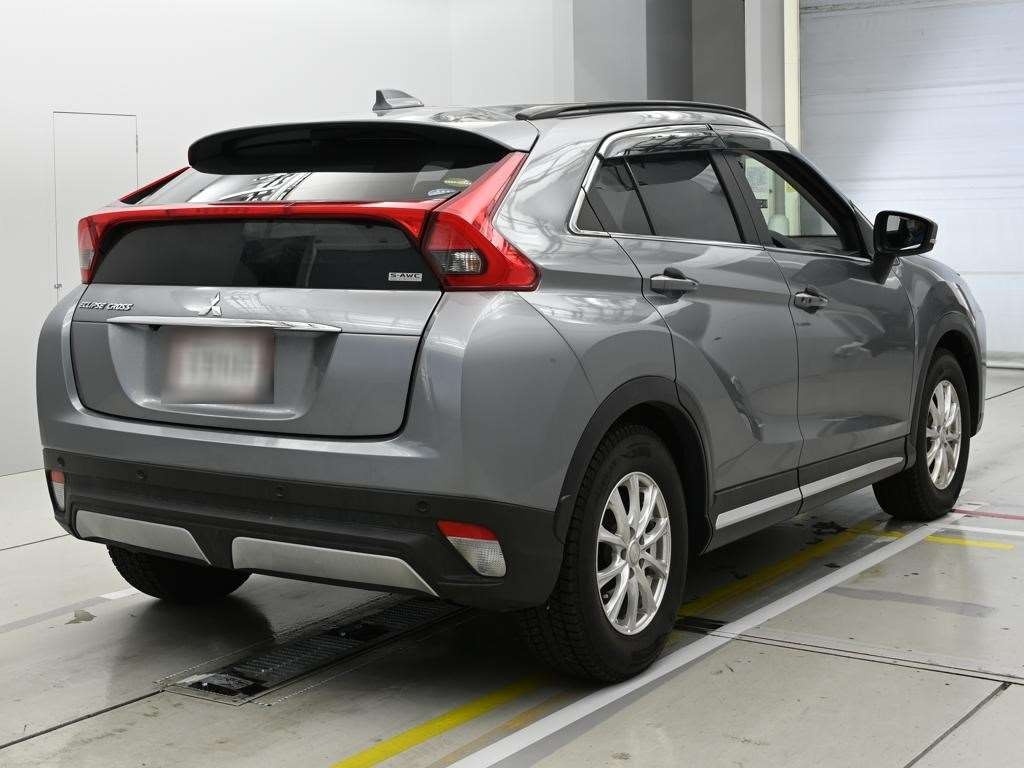 MITSUBISHI ECLIPSE CROSS