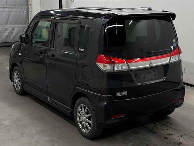 MITSUBISHI DELICA D:2