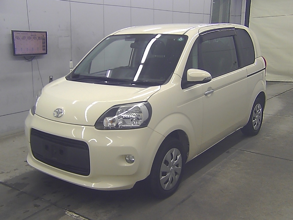TOYOTA PORTE