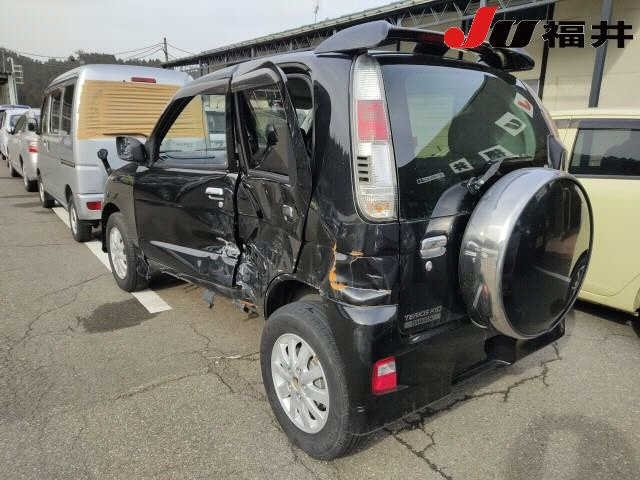 DAIHATSU TERIOS KID