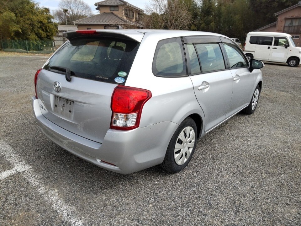 TOYOTA COROLLA FIELDER