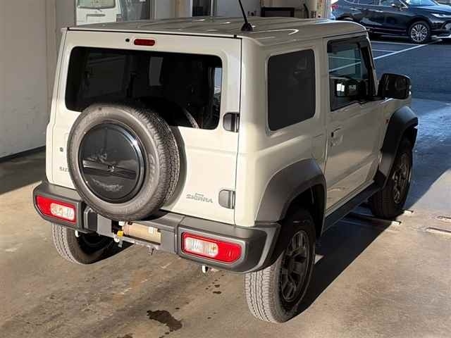 SUZUKI JIMNY SIERRA
