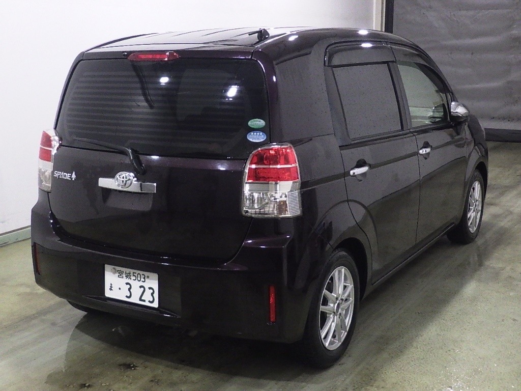 TOYOTA SPADE