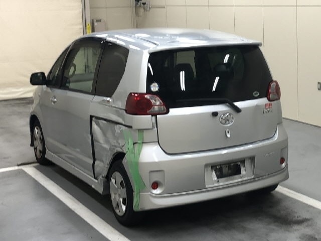 TOYOTA PORTE