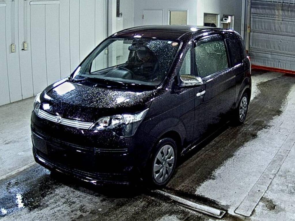 TOYOTA SPADE