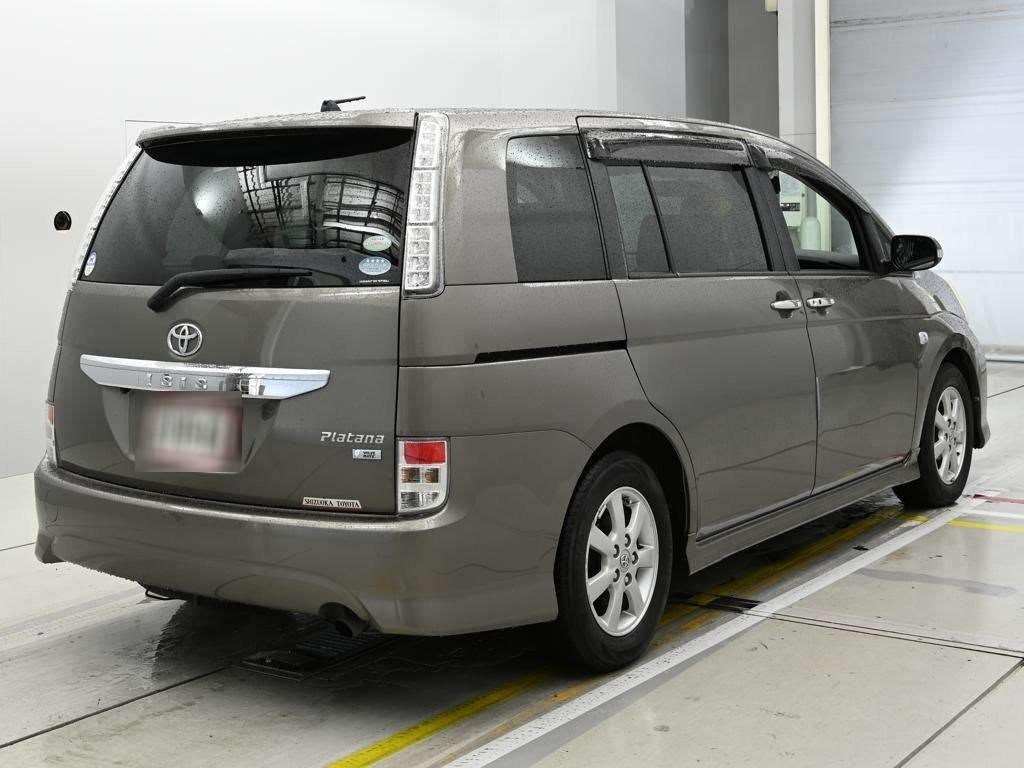 TOYOTA ISIS