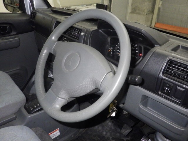 MITSUBISHI MINICAB