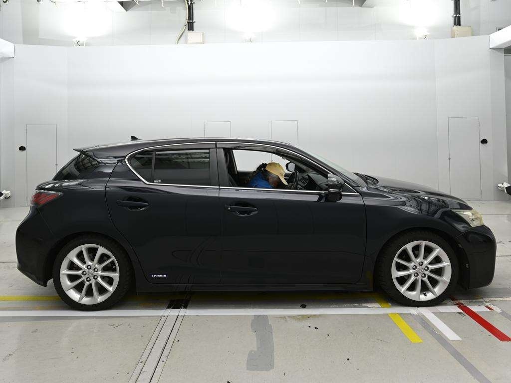 LEXUS CT200H
