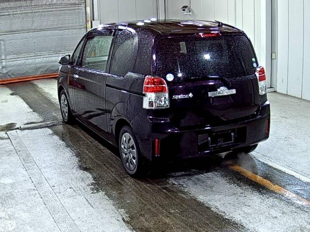 TOYOTA SPADE