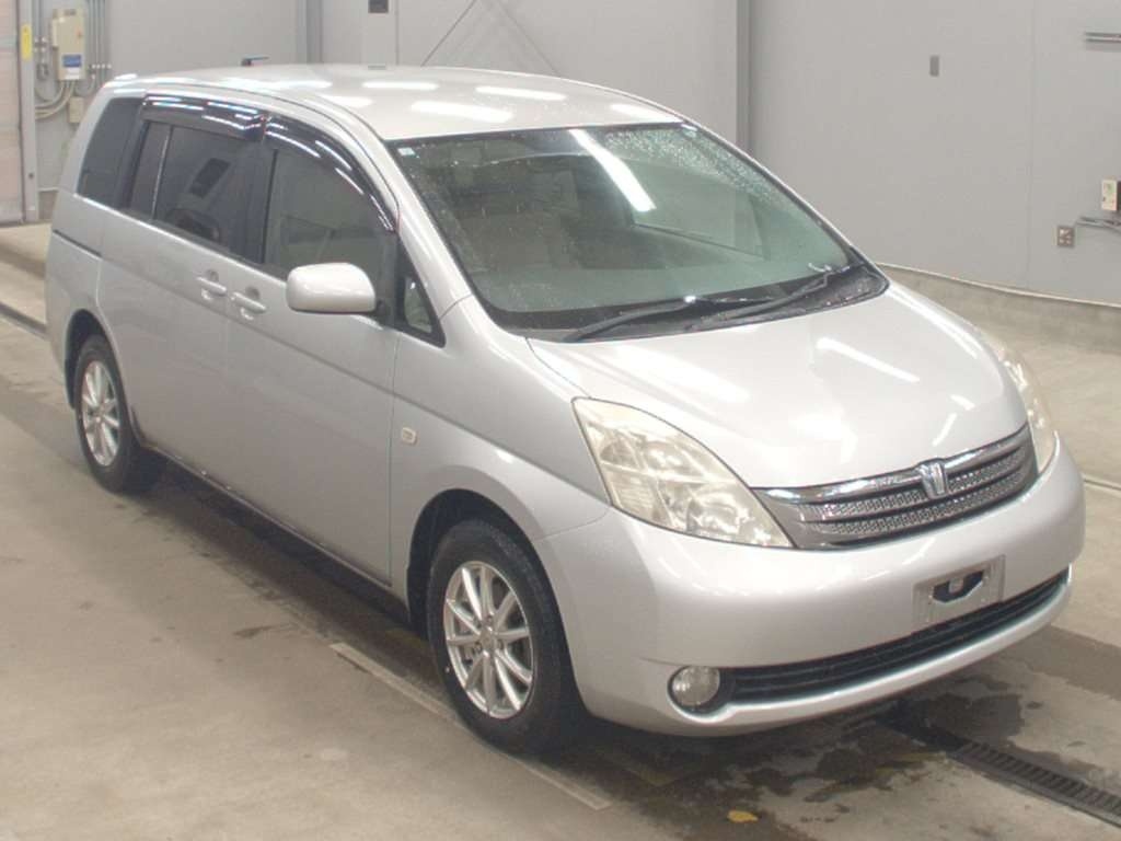 TOYOTA ISIS