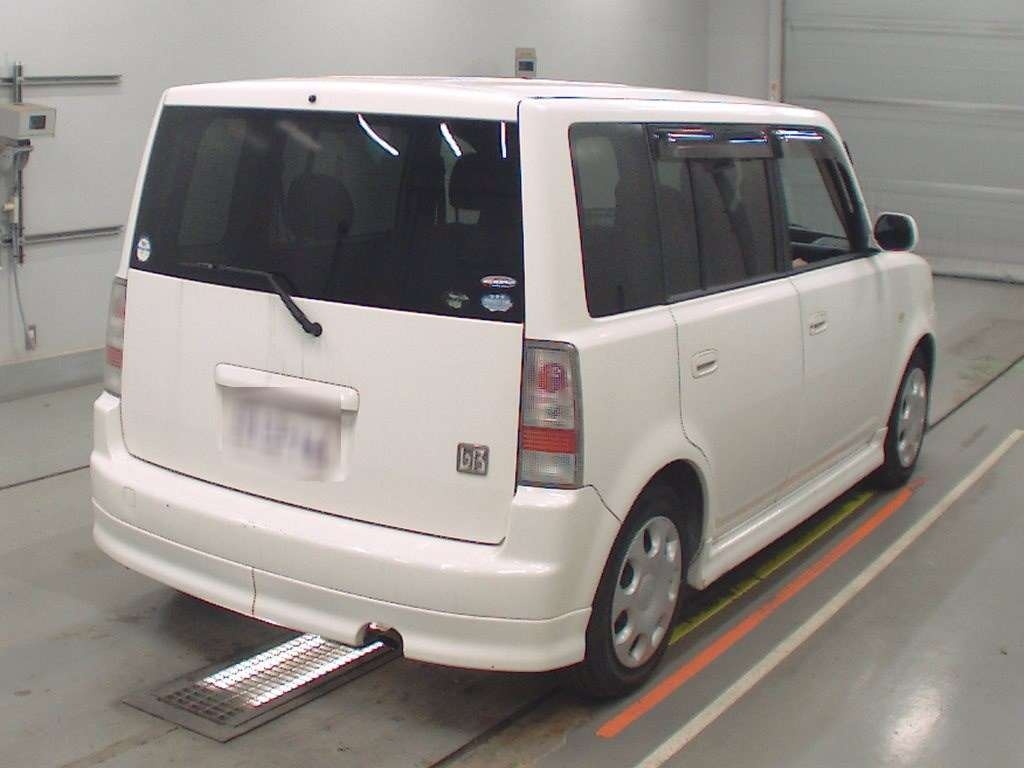 TOYOTA BB