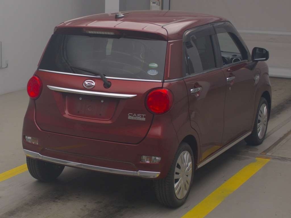 DAIHATSU CAST