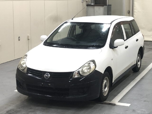 NISSAN AD