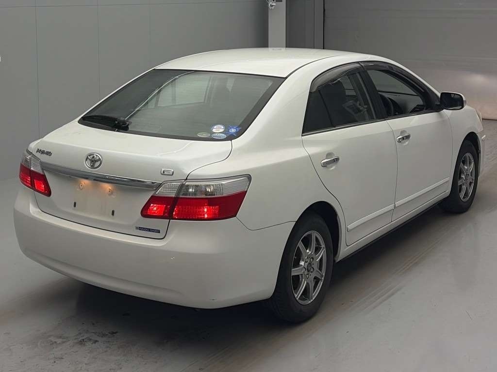 TOYOTA PREMIO