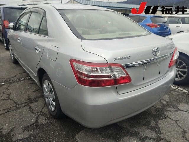 TOYOTA PREMIO